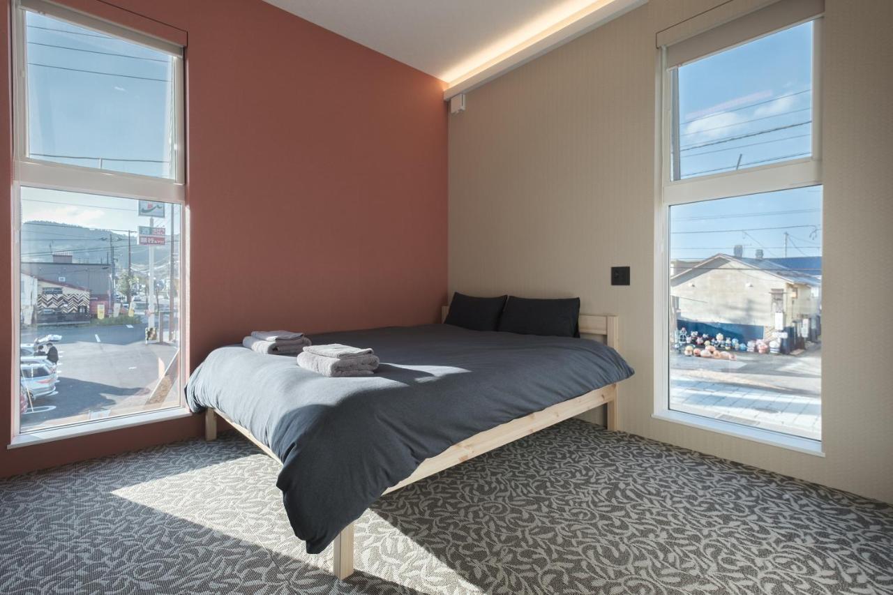 Tbox Hotel คุตชาน ภายนอก รูปภาพ